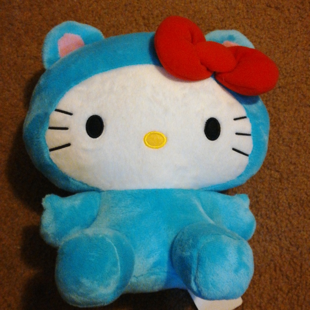 Hello Kitty plush